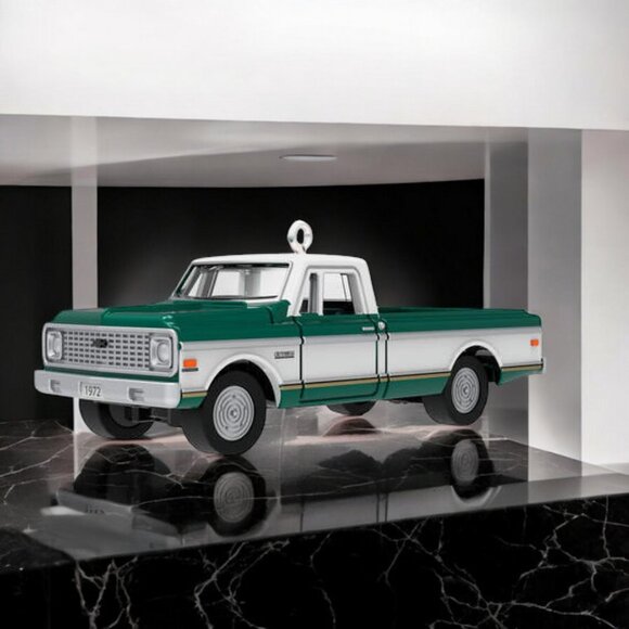 Hallmark 2024 Lil' American Trucks #2 1972 CHEVROLET CHEYENNE SUPER ~ NMIB - Picture 8 of 10